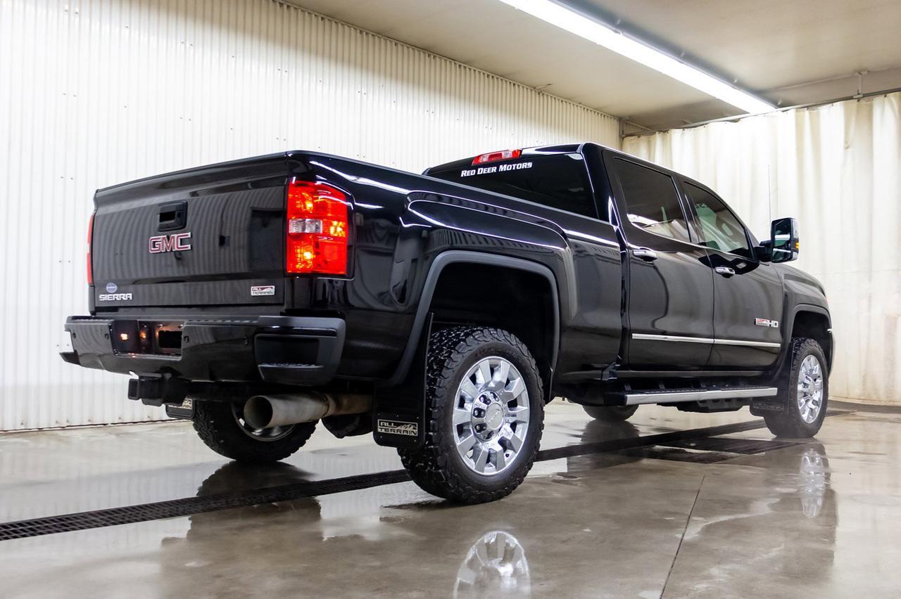 2017 GMC Sierra 2500HD 4x4 Crew Cab SLT All Terrain Diesel Red Deer AB