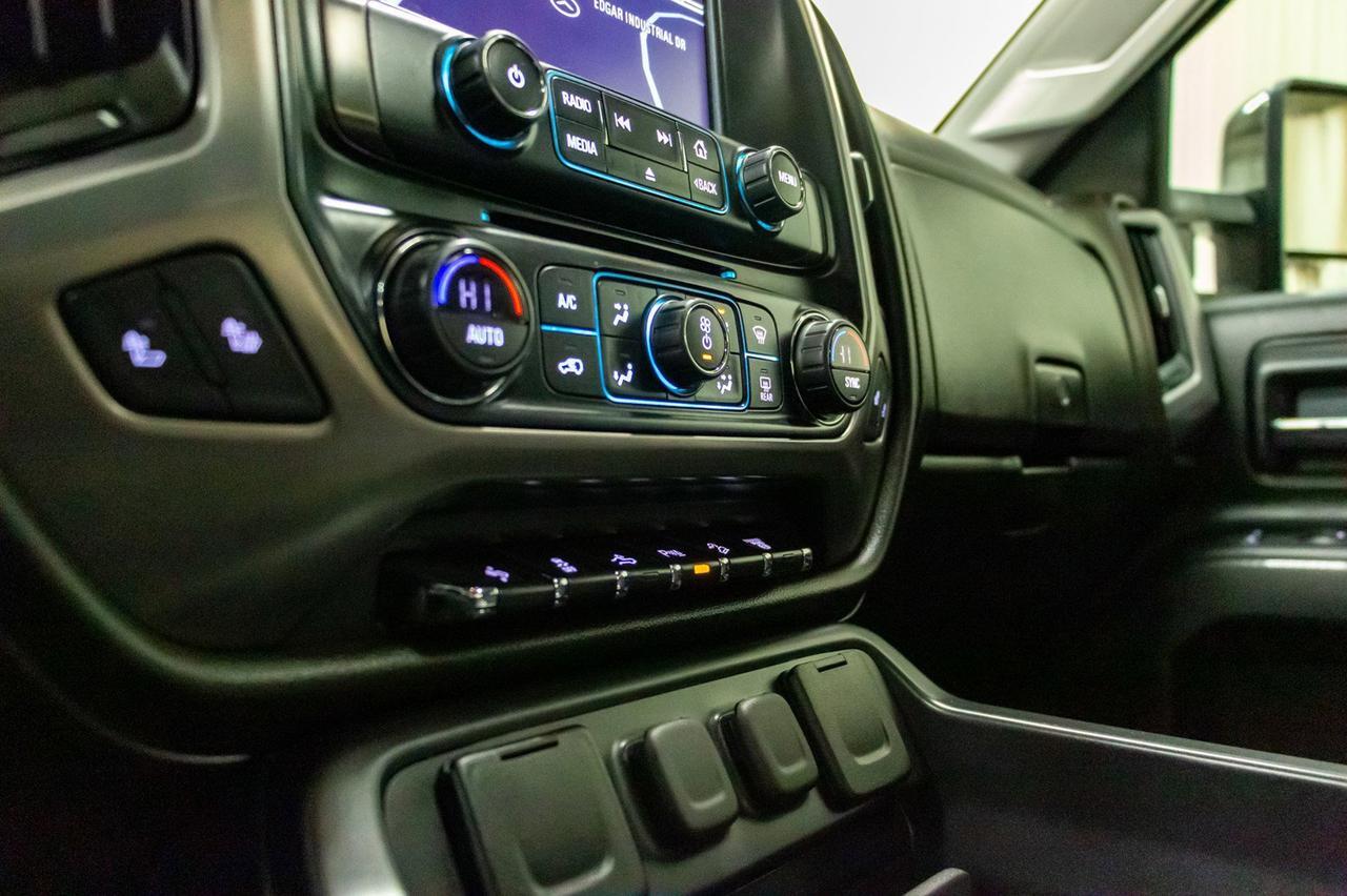 2017 GMC Sierra 2500HD 4x4 Crew Cab SLT All Terrain Diesel Red Deer AB