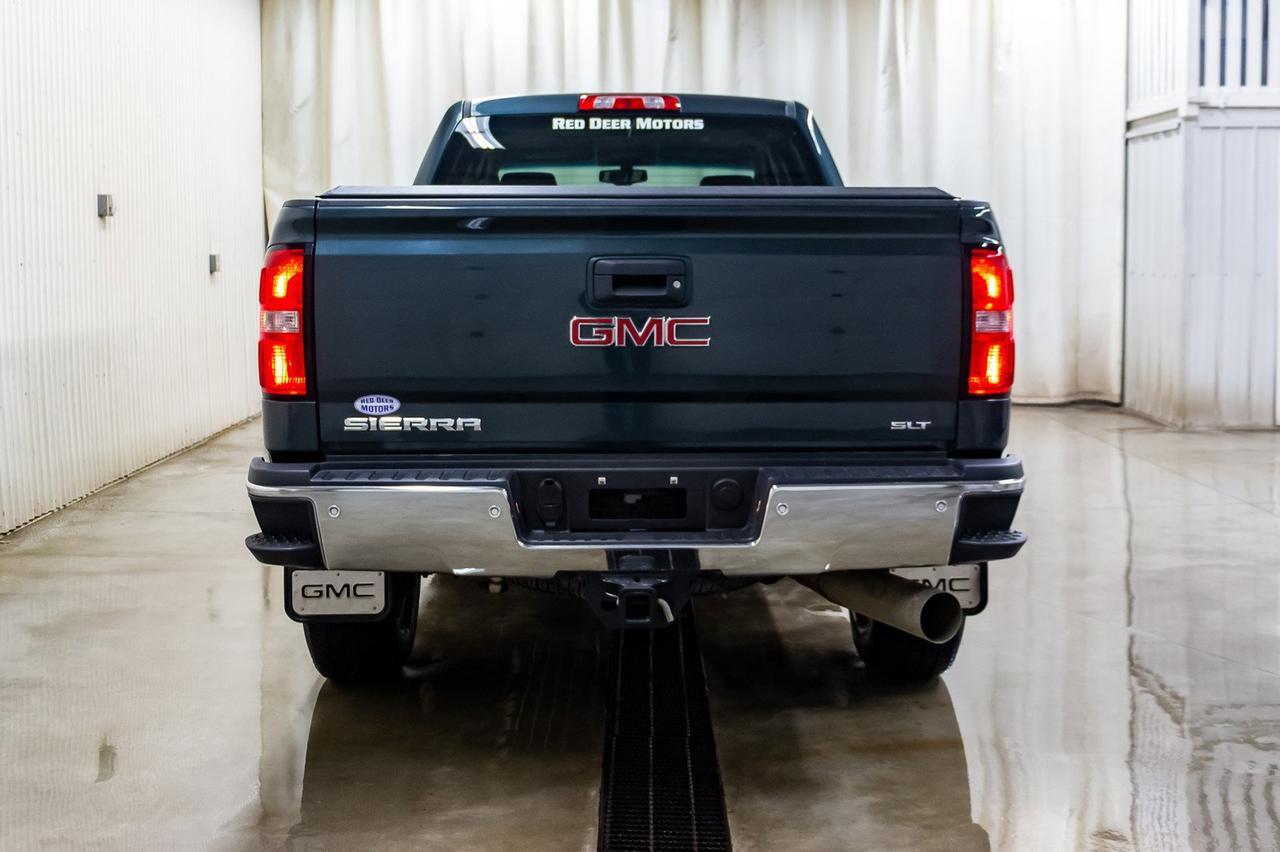 2017 GMC Sierra 2500HD 4x4 Crew Cab SLT Diesel Leather Roof BCam Red Deer AB