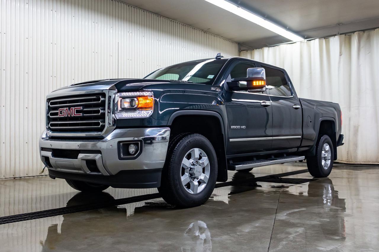 2017 GMC Sierra 2500HD 4x4 Crew Cab SLT Diesel Leather Roof BCam Red Deer AB