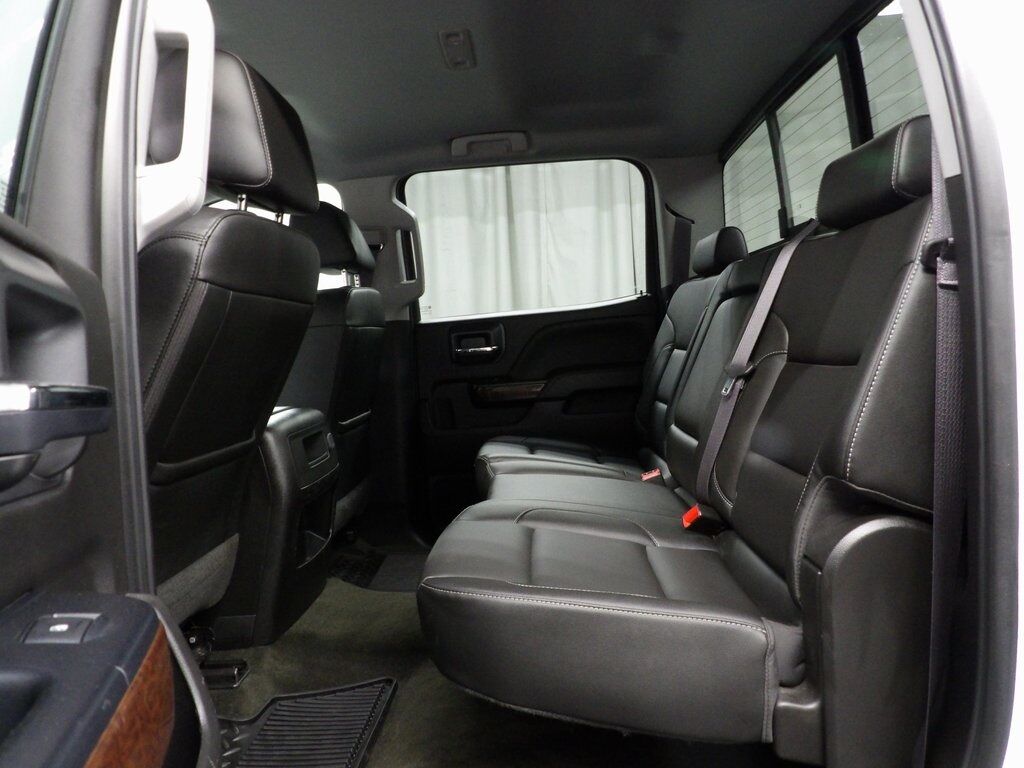 2017 GMC Sierra 2500HD 4x4 Crew Cab SLT Fond du Lac WI