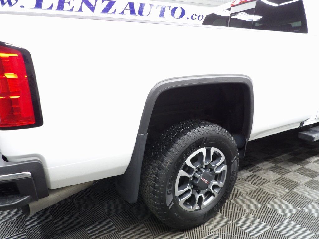 2017 GMC Sierra 2500HD 4x4 Crew Cab SLT Fond du Lac WI
