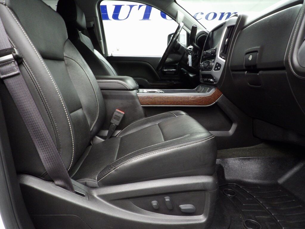2017 GMC Sierra 2500HD 4x4 Crew Cab SLT Fond du Lac WI