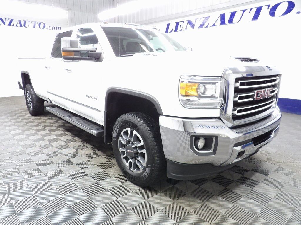 2017 GMC Sierra 2500HD 4x4 Crew Cab SLT Fond du Lac WI