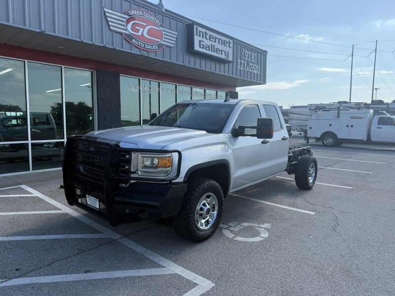 2017 GMC Sierra 2500HD Cab & Chassis Collinsville OK