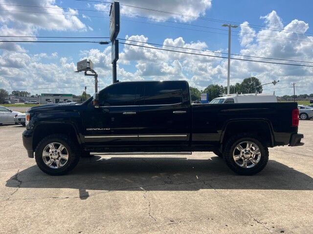 2017 GMC Sierra 2500HD Crew Cab 4WD Denali Lafayette LA