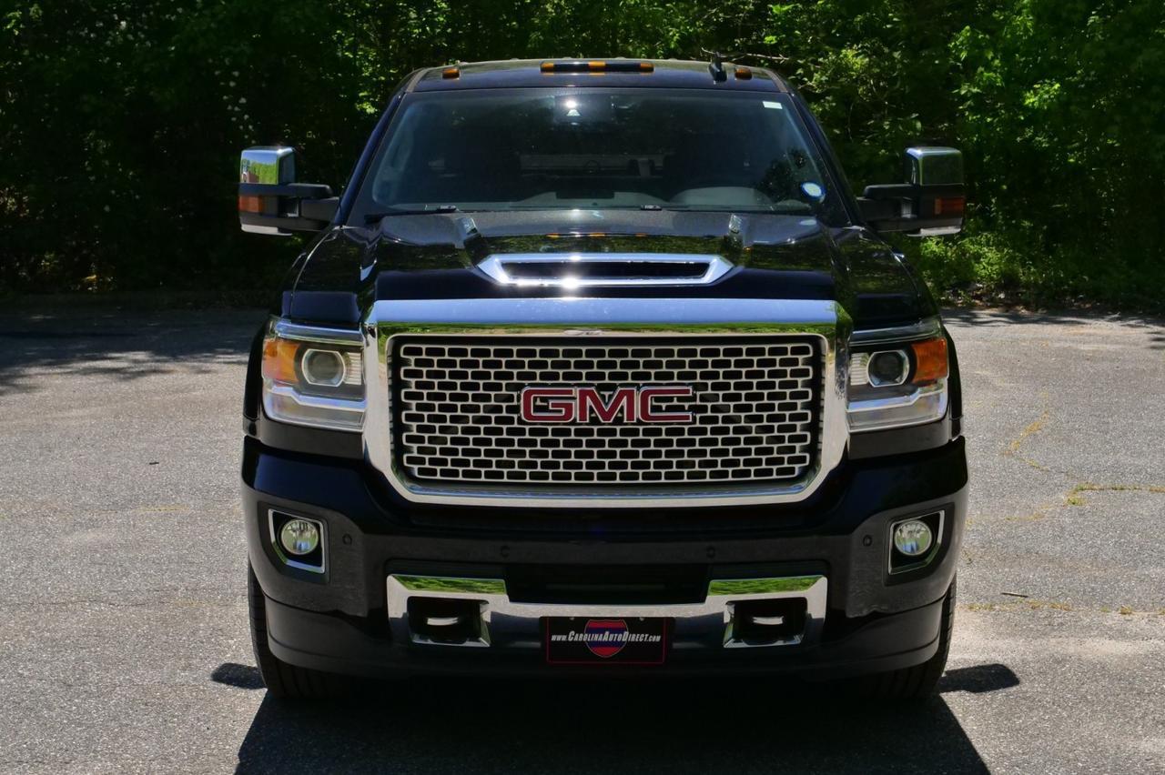 2017 GMC Sierra 2500HD Denali 4X4 / Turbo Diesel / Allison / Plus PKG! Lincolnton NC