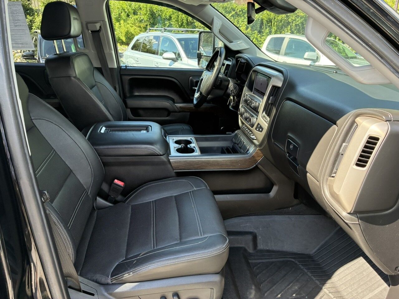 2017 GMC Sierra 2500HD Denali Charlton MA