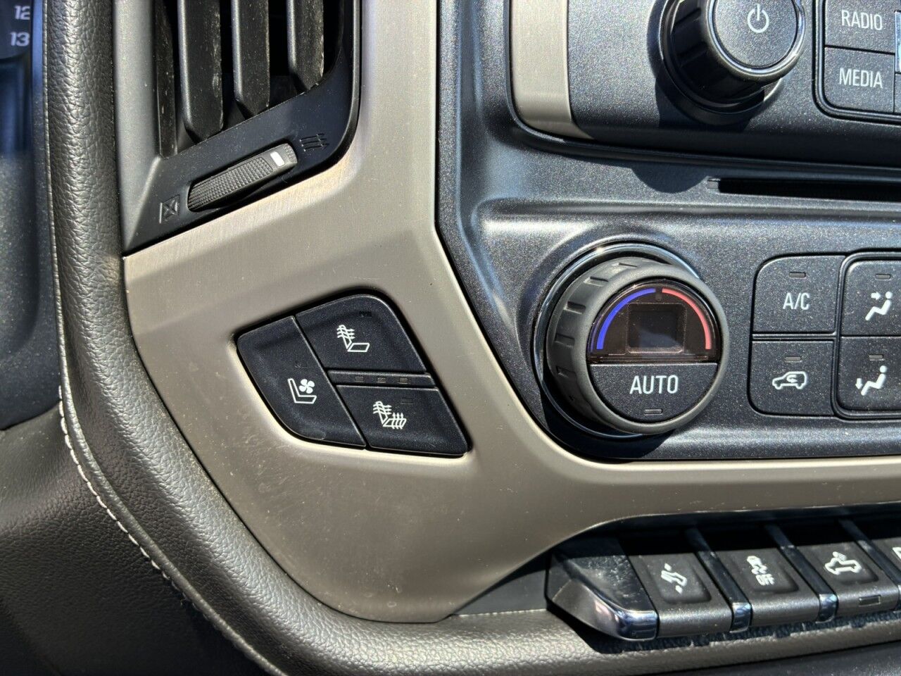 2017 GMC Sierra 2500HD Denali Charlton MA