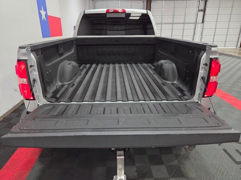 2017 GMC Sierra 2500HD Lifted Denali 6.6L Diesel 22in American Force 37in Tires FREE WARRANTY Arlington TX