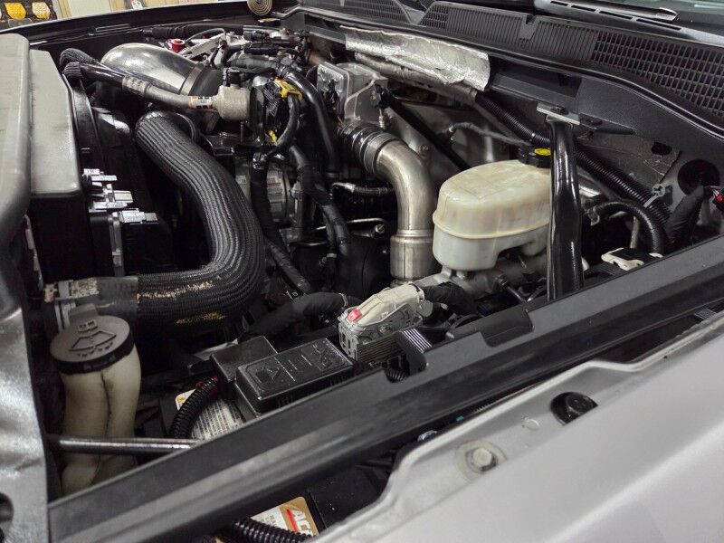 2017 GMC Sierra 2500HD Lifted Denali 6.6L Diesel 22in American Force 37in Tires FREE WARRANTY Arlington TX