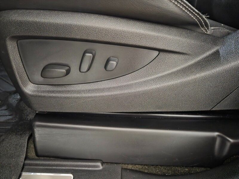 2017 GMC Sierra 2500HD Lifted Denali 6.6L Diesel 22in American Force 37in Tires FREE WARRANTY Arlington TX