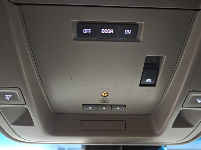 2017 GMC Sierra 2500HD Lifted Denali 6.6L Diesel 22in American Force 37in Tires FREE WARRANTY Arlington TX