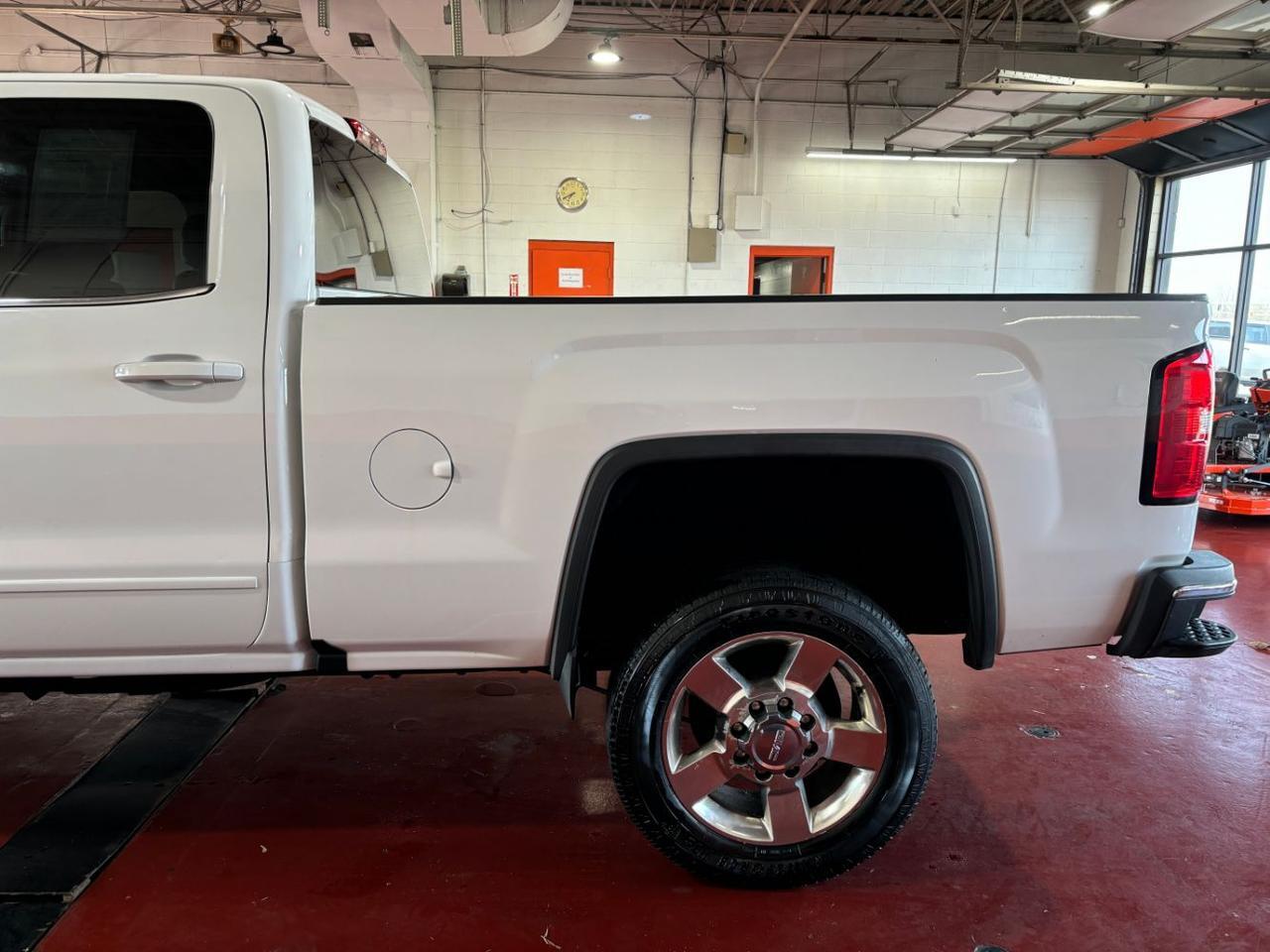 2017 GMC Sierra 2500HD SLE Franklin OH