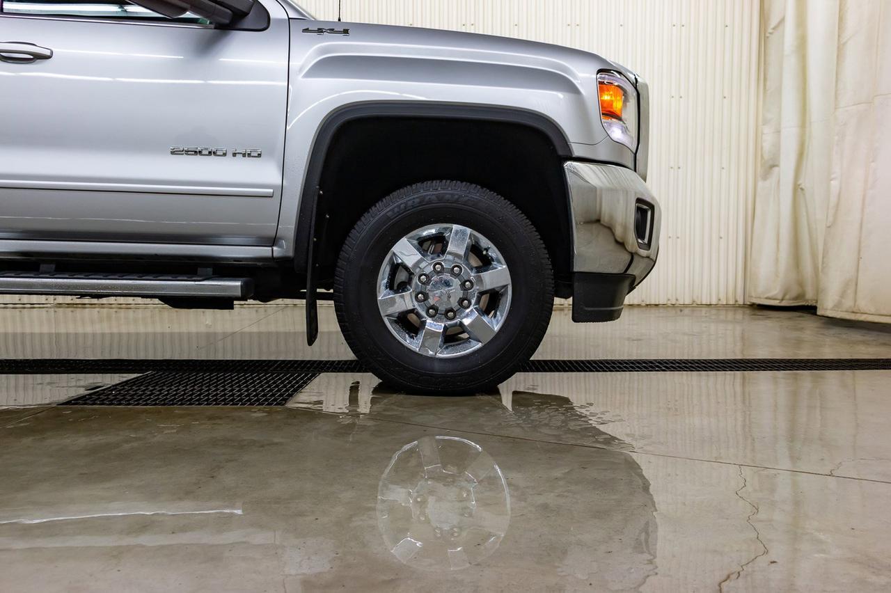 2017 GMC Sierra 2500HD SLE Red Deer AB