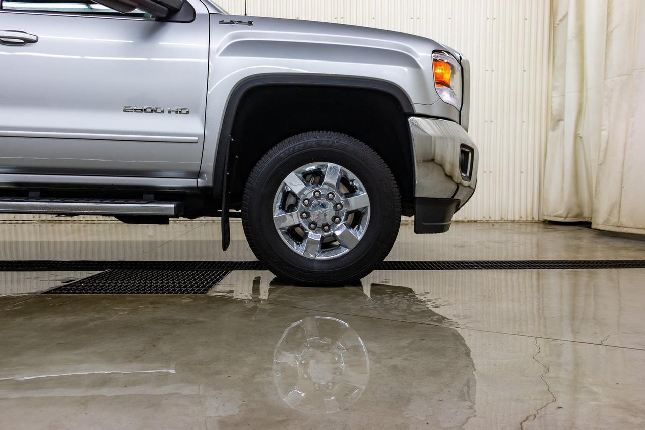 2017 GMC Sierra 2500HD SLE Red Deer AB