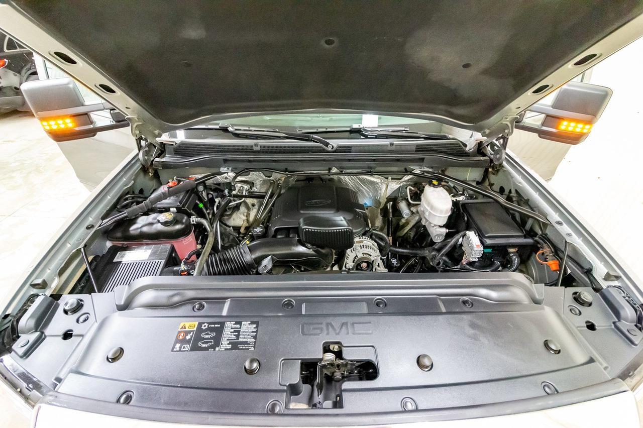 2017 GMC Sierra 2500HD SLE Red Deer AB