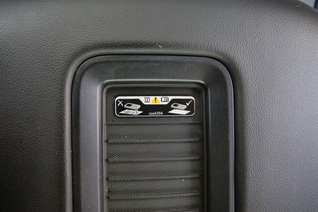 2017 GMC Sierra 2500HD SLT 4X4 / Duramax Diesel / Heated Seats! High Point NC