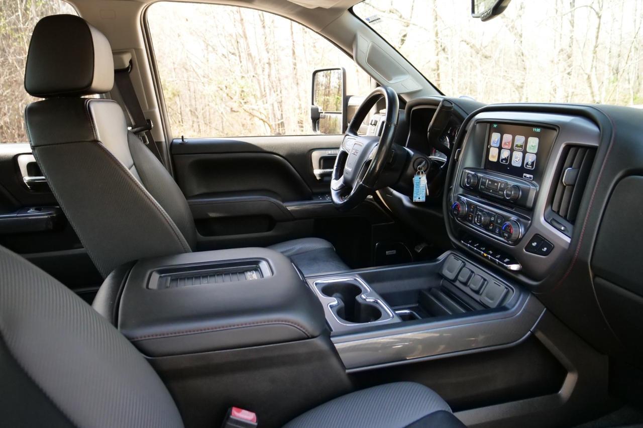 2017 GMC Sierra 2500HD SLT 4X4 / Duramax Diesel / Heated Seats! Lincolnton NC