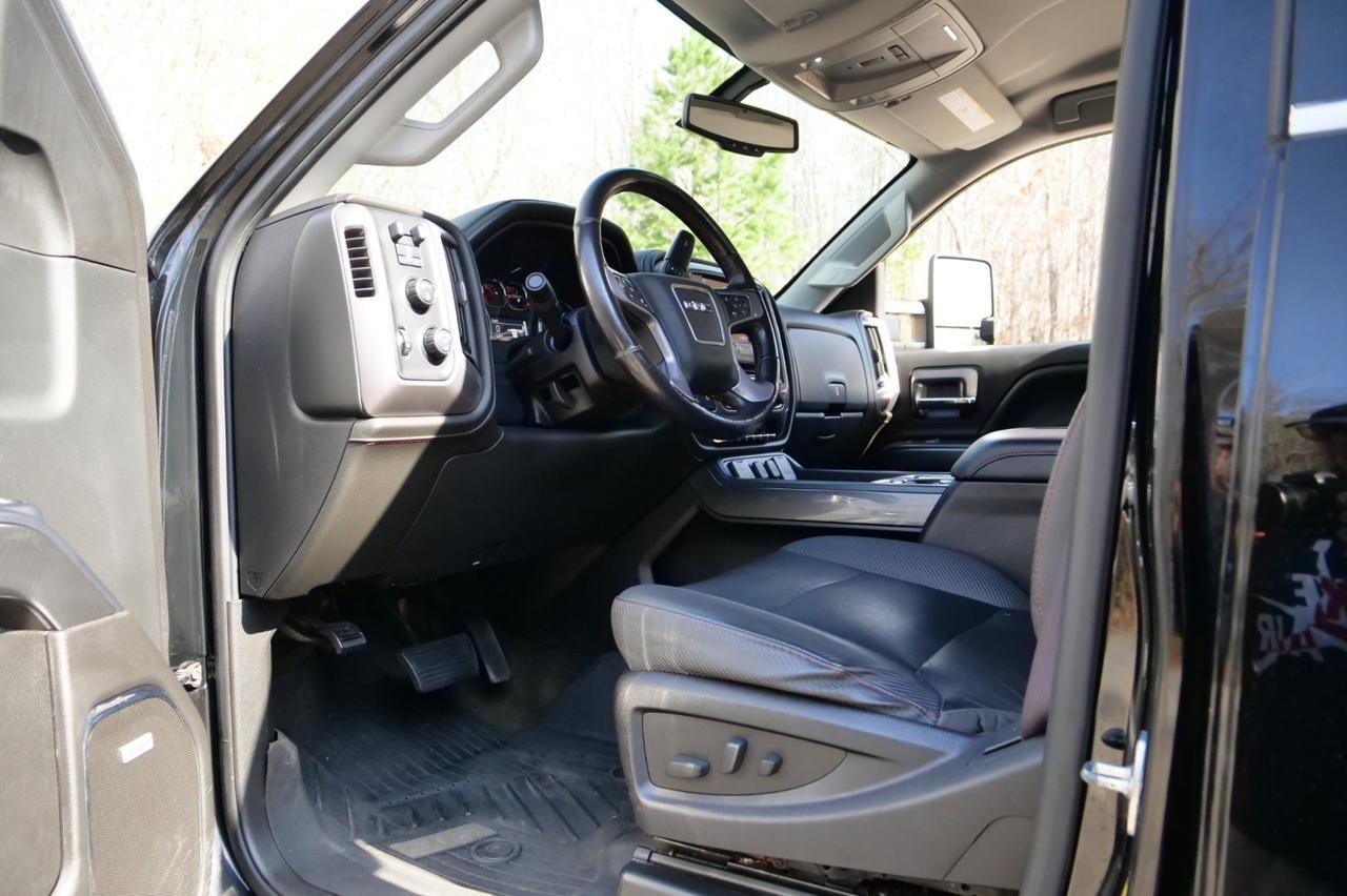 2017 GMC Sierra 2500HD SLT 4X4 / Duramax Diesel / Heated Seats! Lincolnton NC