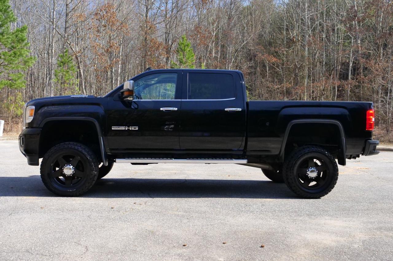 2017 GMC Sierra 2500HD SLT 4X4 / Duramax Diesel / Heated Seats! Lincolnton NC