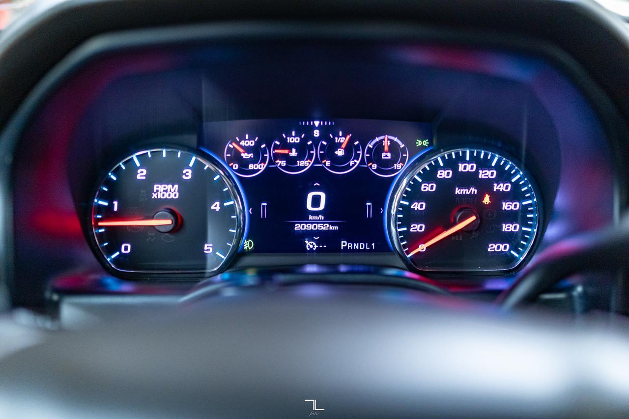 2017 GMC Sierra 3500 4x4 Crew Cab Denali HD Diesel Leather Roof Nav Red Deer AB