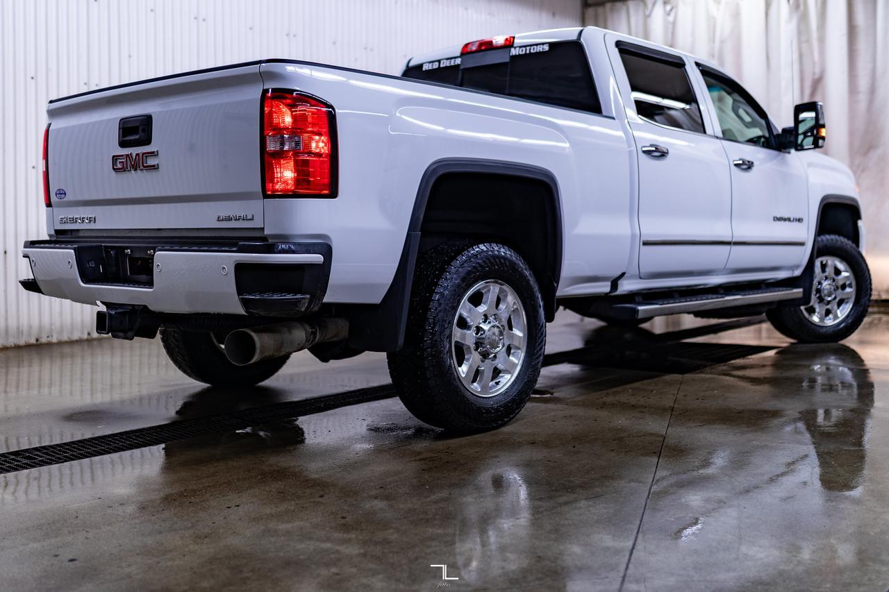 2017 GMC Sierra 3500 4x4 Crew Cab Denali HD Diesel Leather Roof Nav Red Deer AB
