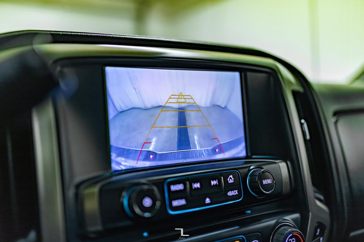 2017 GMC Sierra 3500 4x4 Crew Cab Denali HD Diesel Leather Roof Nav Red Deer AB