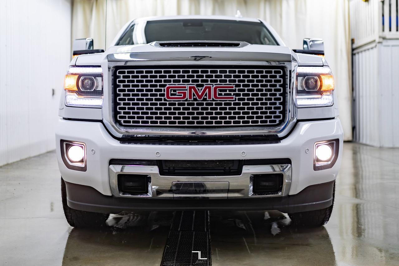 2017 GMC Sierra 3500 4x4 Crew Cab Denali HD Diesel Leather Roof Nav Red Deer AB