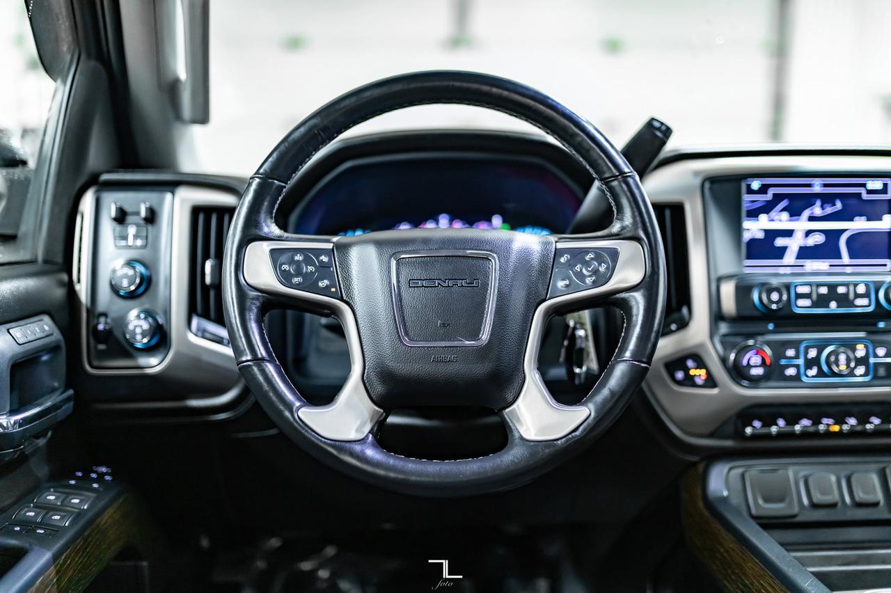 2017 GMC Sierra 3500 4x4 Crew Cab Denali HD Diesel Leather Roof Nav Red Deer AB