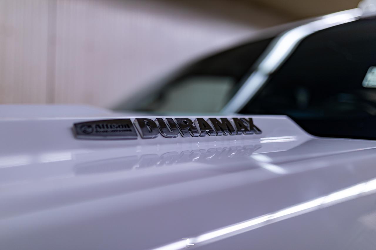 2017 GMC Sierra 3500 4x4 Crew Cab Denali HD Diesel Leather Roof Nav Red Deer AB