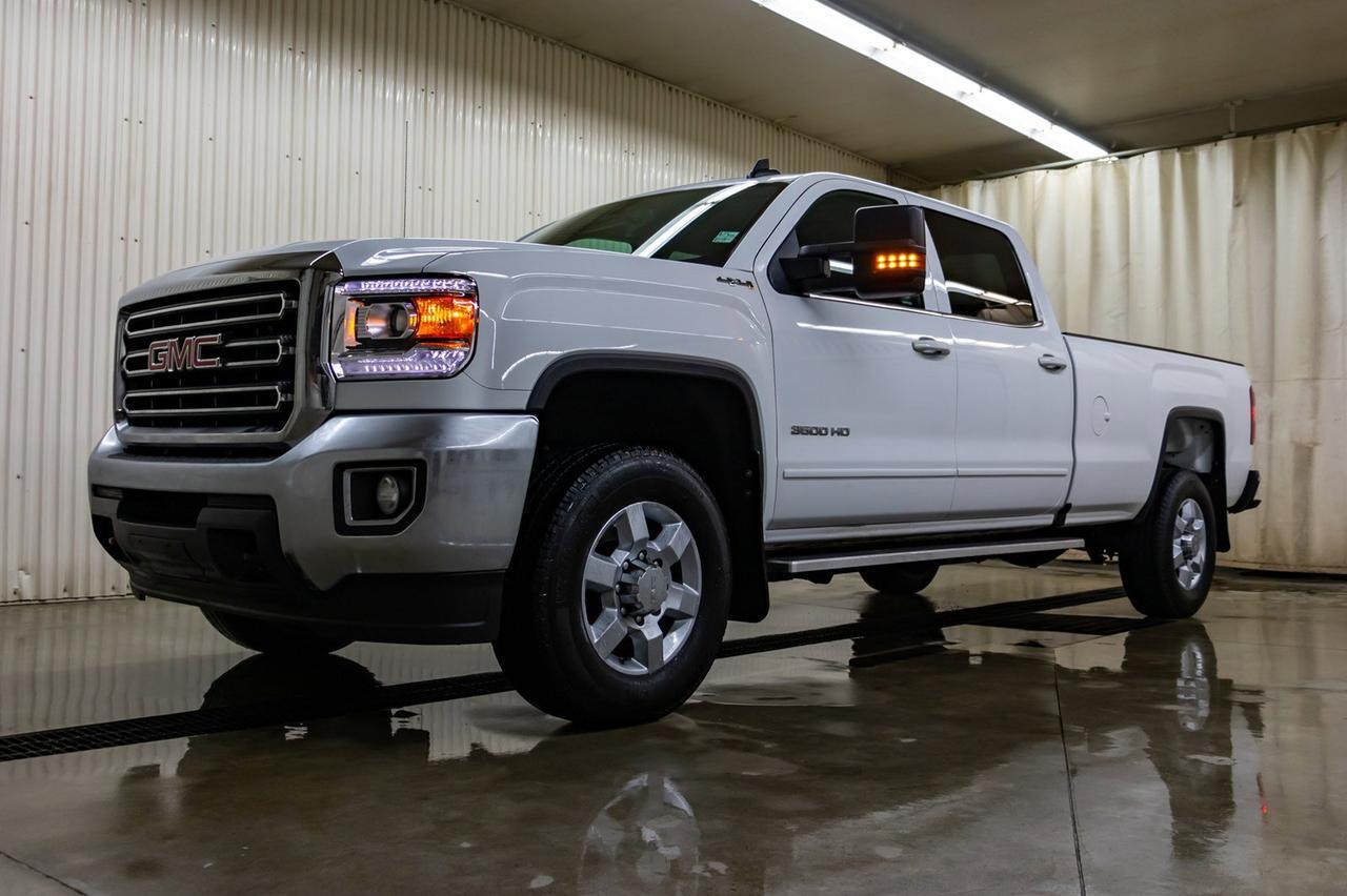 2017 GMC Sierra 3500HD 4x4 Crew Cab SLE Longbox BCam Red Deer AB