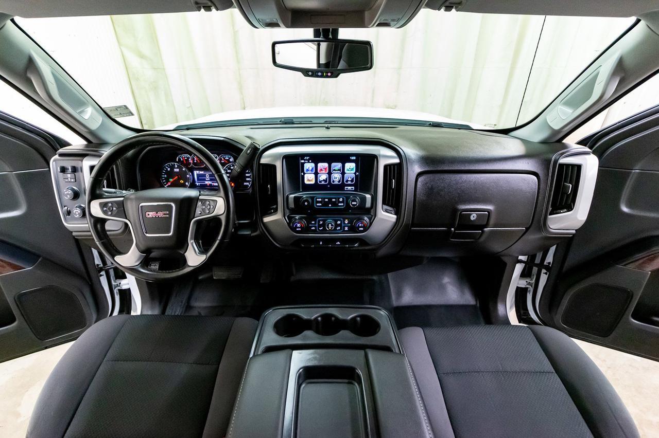 2017 GMC Sierra 3500HD 4x4 Crew Cab SLE Longbox BCam Red Deer AB