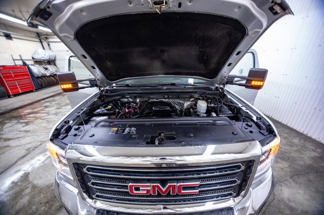 2017 GMC Sierra 3500HD 4x4 Reg Cab SLE Dually Deck Cabinets Red Deer AB