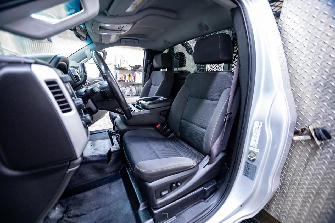 2017 GMC Sierra 3500HD 4x4 Reg Cab SLE Dually Deck Cabinets Red Deer AB