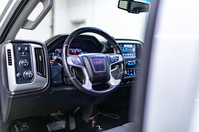 2017 GMC Sierra 3500HD 4x4 Reg Cab SLE Dually Deck Cabinets Red Deer AB