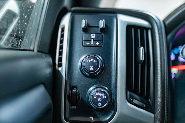 2017 GMC Sierra 3500HD 4x4 Reg Cab SLE Dually Deck Cabinets Red Deer AB