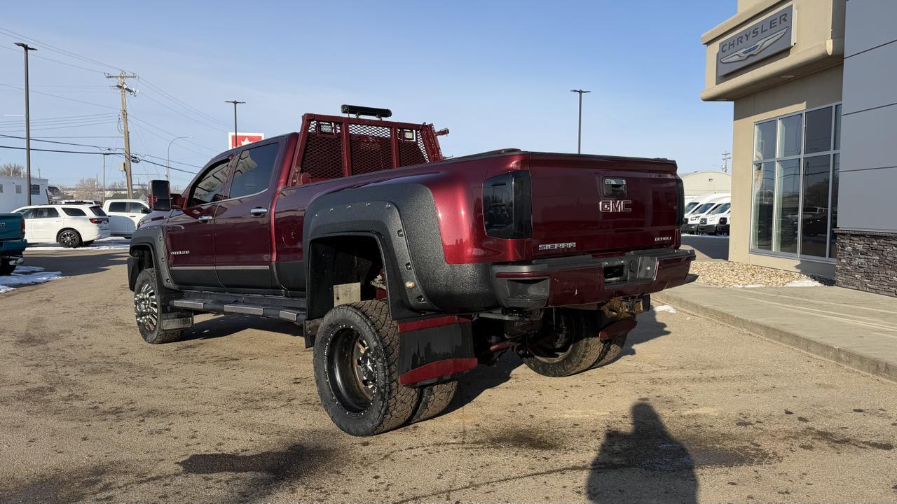 2017 GMC Sierra 3500HD Denali Redwater AB