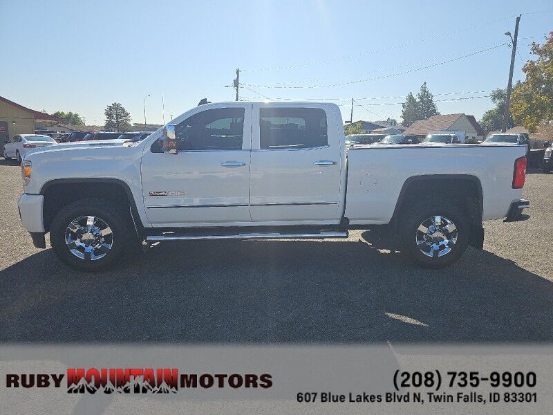 2017 Gmc Sierra SLT photo 4