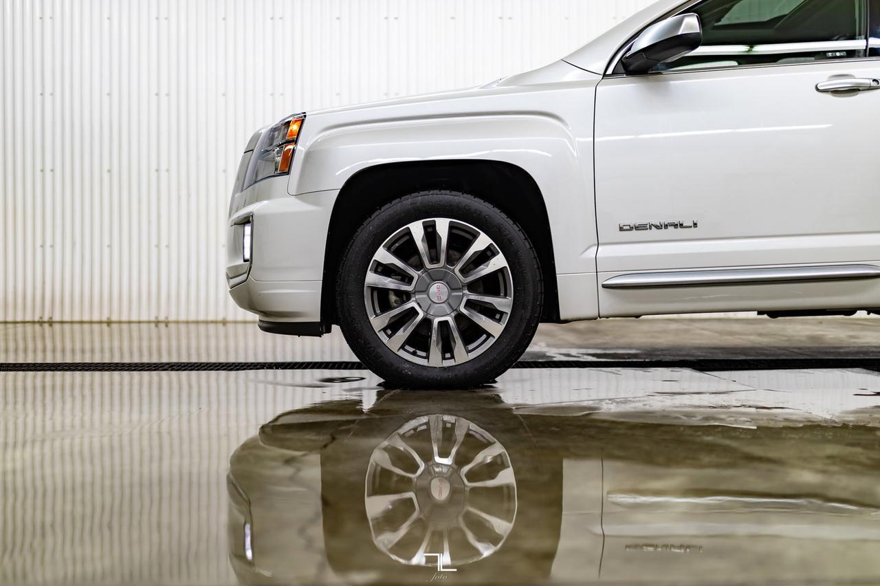 2017 GMC Terrain AWD Denali Leather Roof Nav BCam Red Deer AB