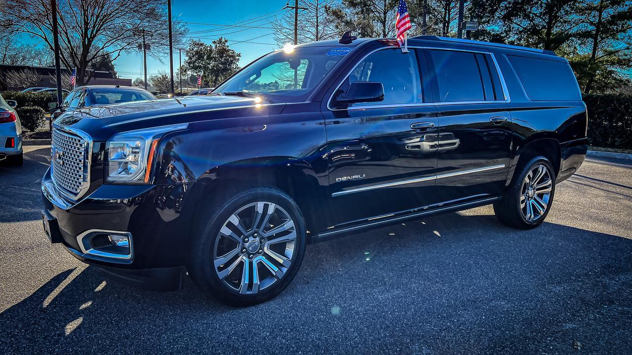 2017 GMC YUKON XL DENALI 4X4, BOSE SOUND, NAVIGATION, SUNROOF, DVD