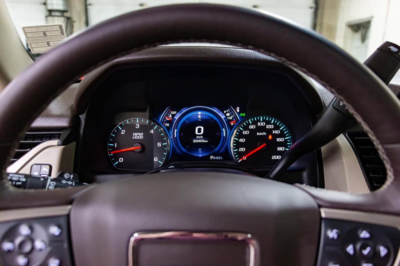 2017 GMC Yukon AWD Denali 3rd Row Leather Roof Nav Red Deer AB