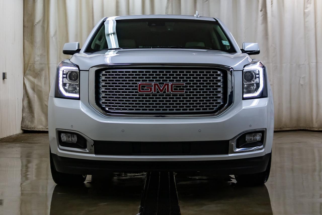 2017 GMC Yukon AWD Denali 3rd Row Leather Roof Nav Red Deer AB