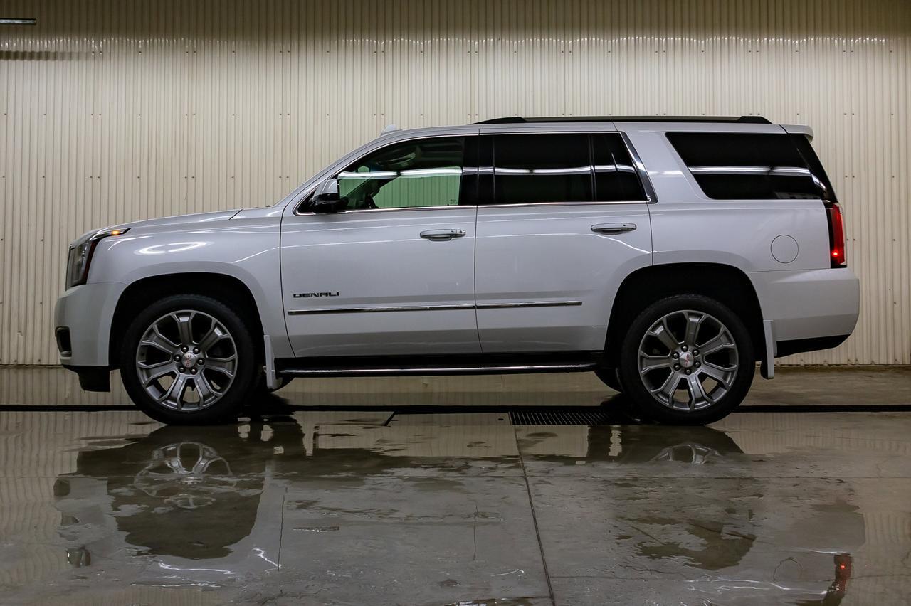 2017 GMC Yukon AWD Denali 3rd Row Leather Roof Nav Red Deer AB