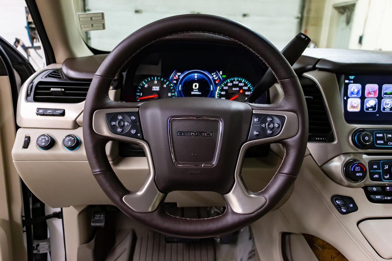 2017 GMC Yukon AWD Denali 3rd Row Leather Roof Nav Red Deer AB