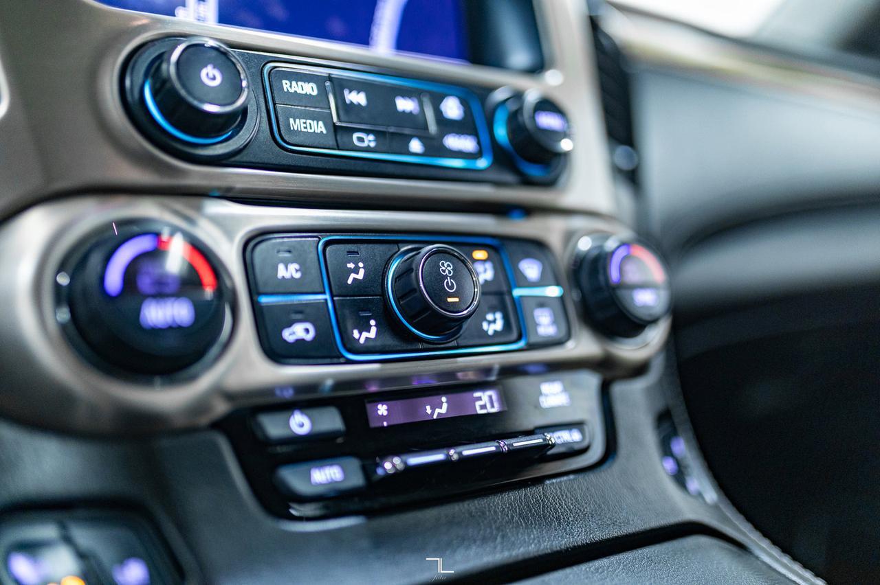 2017 GMC Yukon AWD Denali Leather Roof Nav BCam Red Deer AB