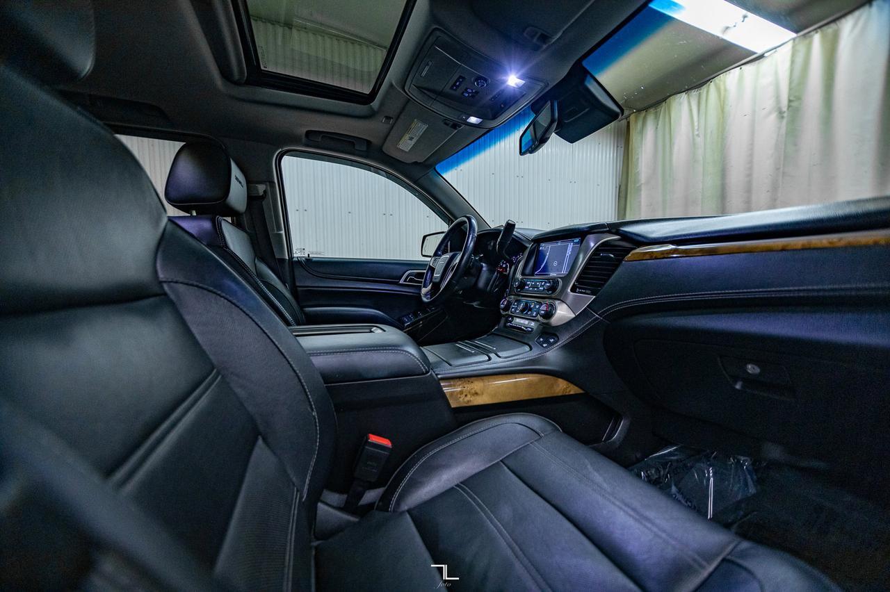 2017 GMC Yukon AWD Denali Leather Roof Nav BCam Red Deer AB