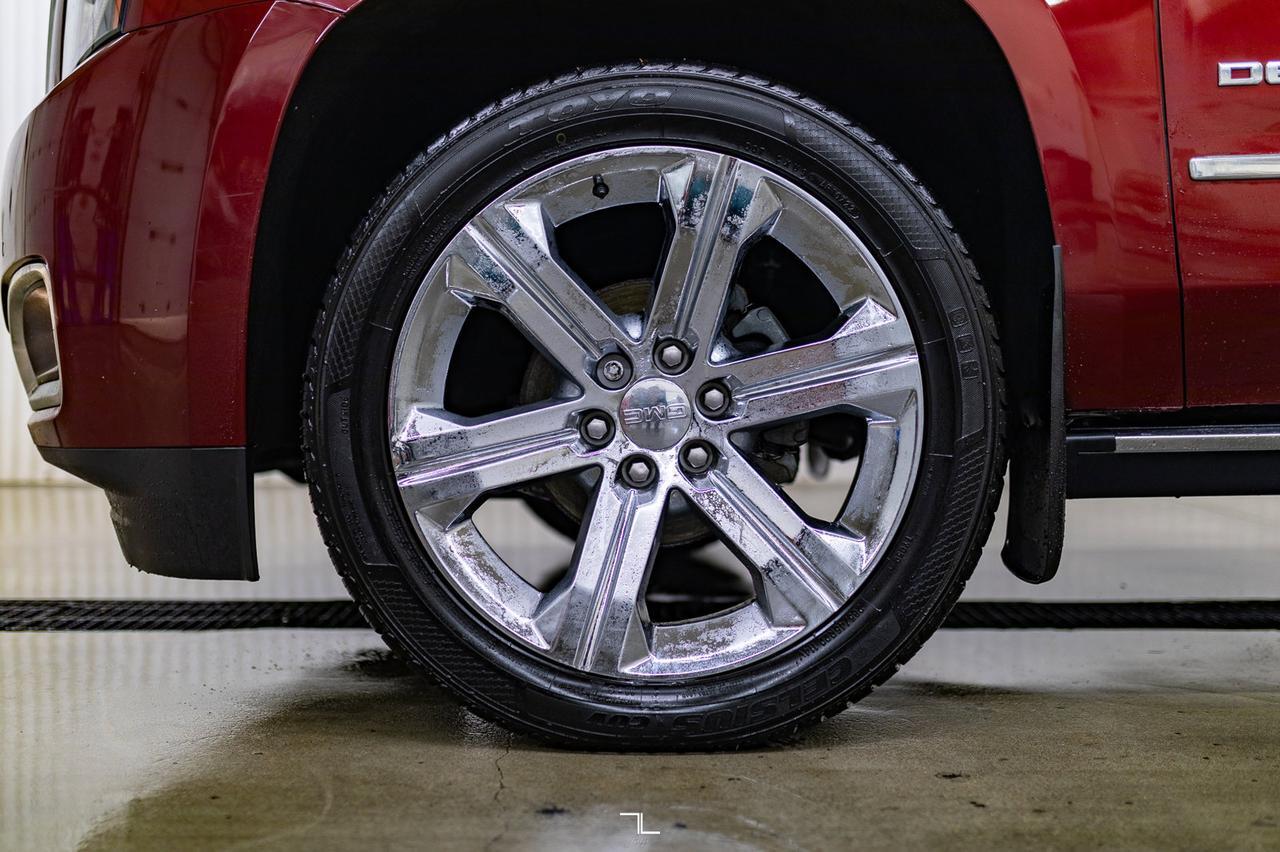 2017 GMC Yukon AWD Denali Leather Roof Nav BCam Red Deer AB