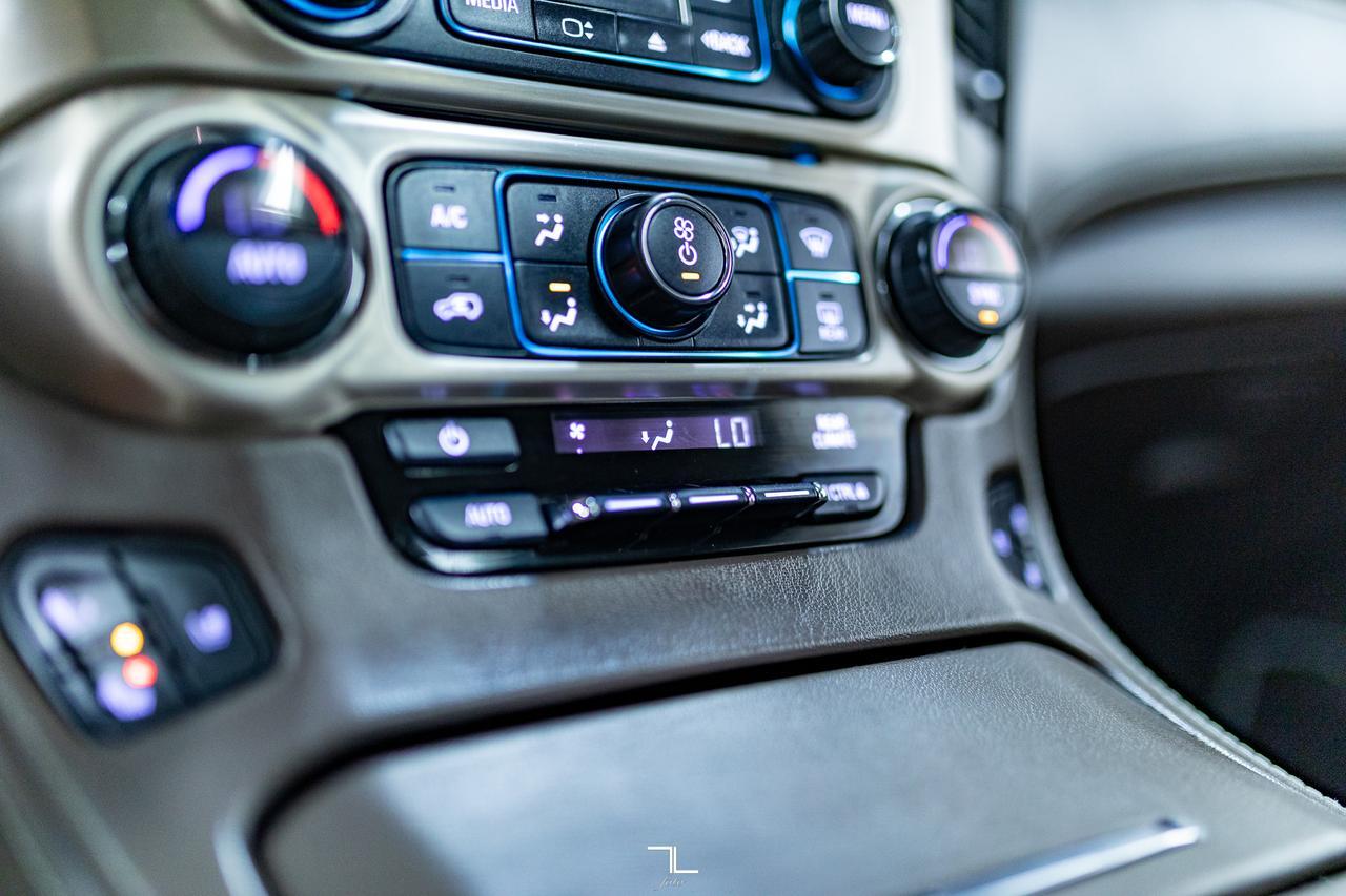 2017 GMC Yukon AWD Denali Leather Roof Nav BCam Red Deer AB