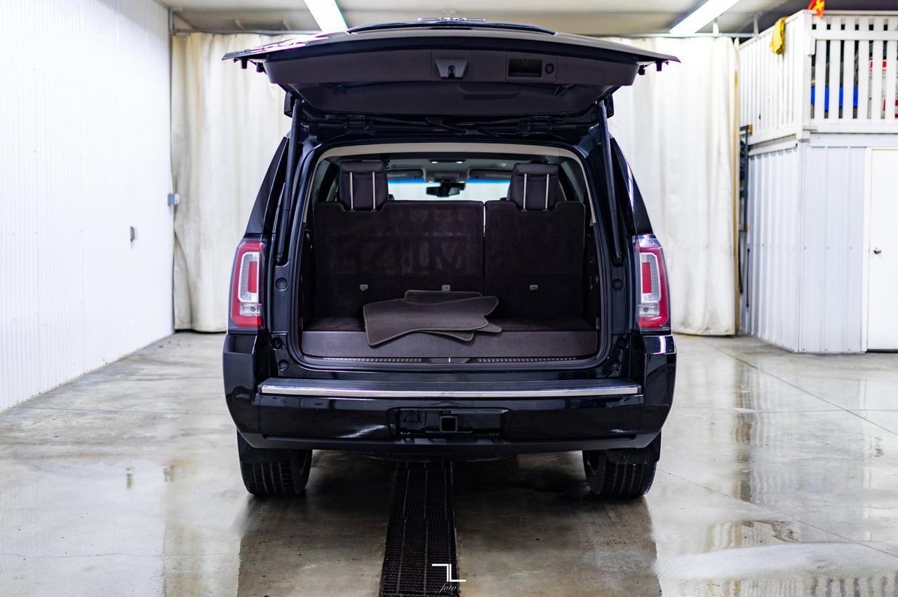 2017 GMC Yukon AWD Denali Leather Roof Nav BCam Red Deer AB